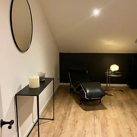 Crossborder Nest - De Standing Proche Du Circuit Spa-francorchamps Et Des Hautes-fagnes Verviers